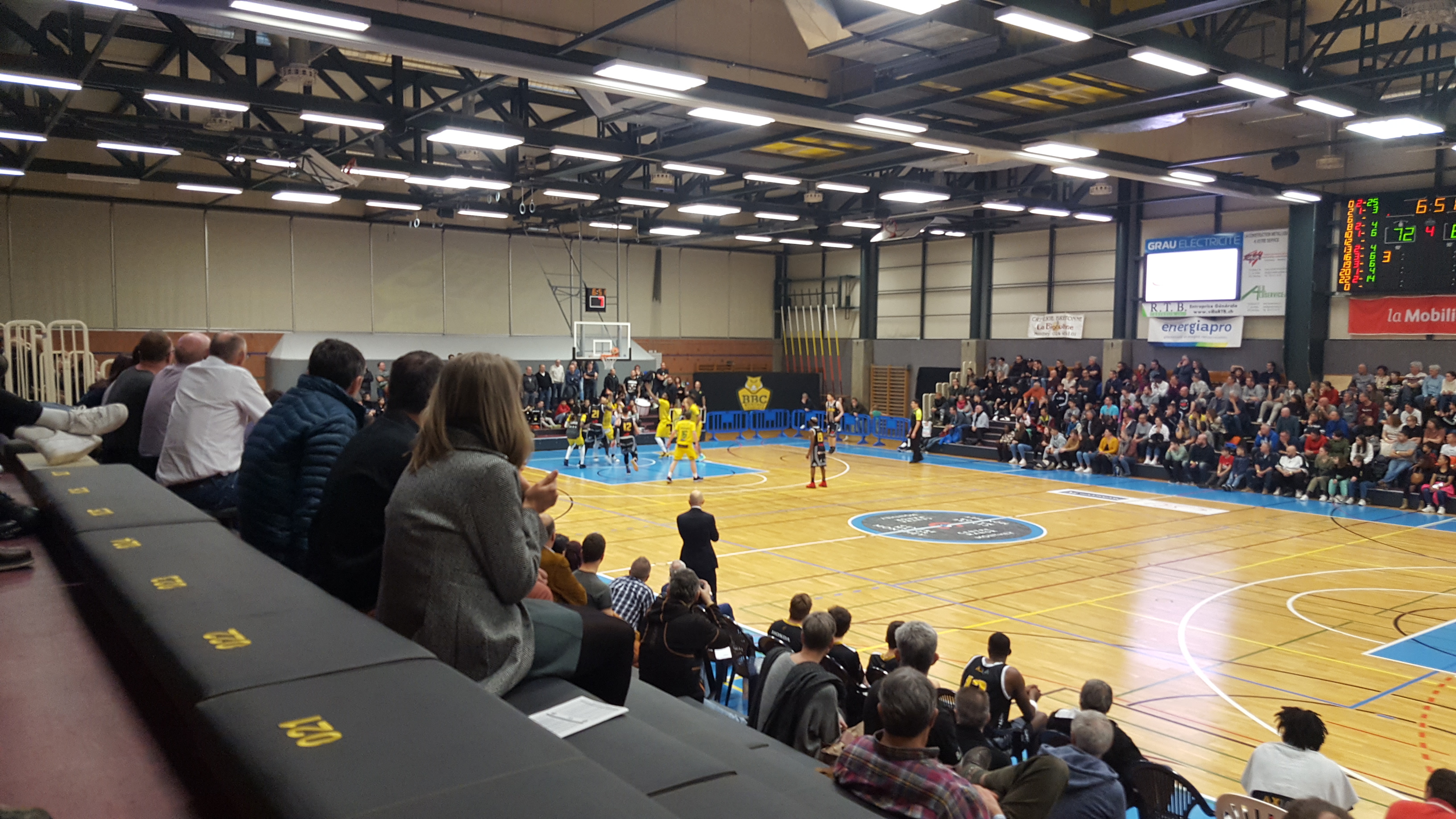 Basket: La saison ne s'arrêtera pas pour le BBC Monthey-Chablais et le BBC Troistorrents